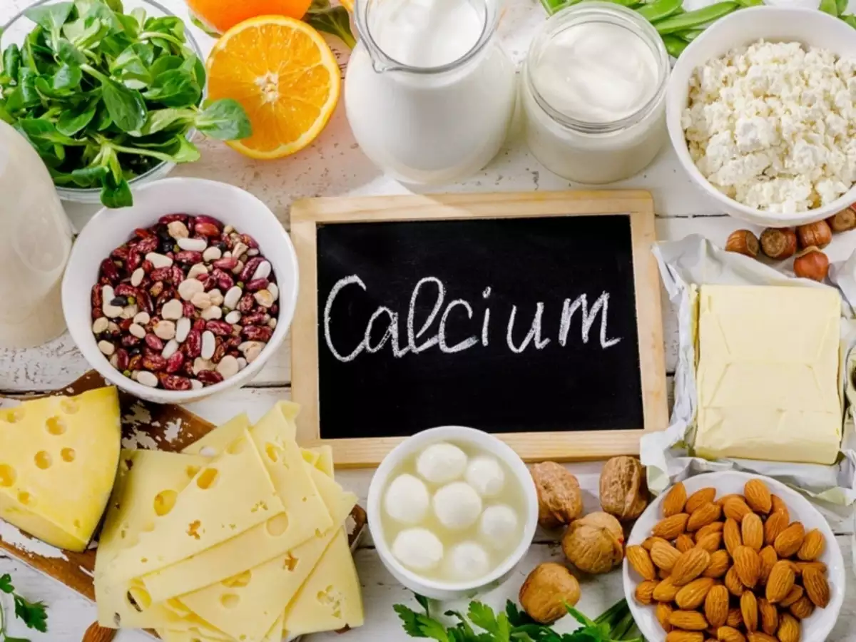 8 Calcium Food Options For 40+ Women To Improve Bone Health