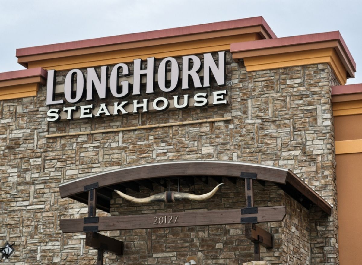 Longhorn Steakhouse Is Skyrocketing in Popularity—Here's Why