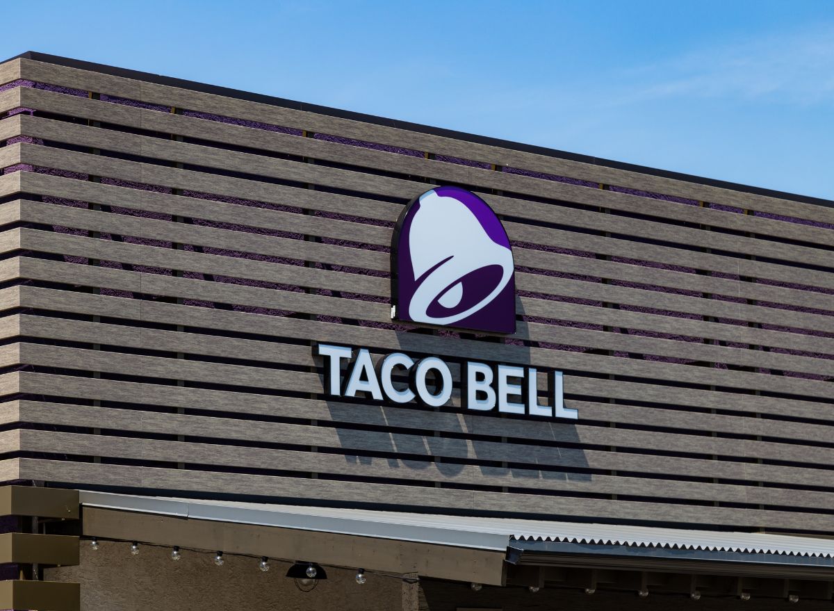 Taco Bell Plans to Open Thousands Of New Locations & Become As Big As McDonald's