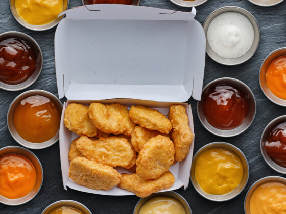 The 7 Best Fast-Food Dipping Sauces, According to Chefs