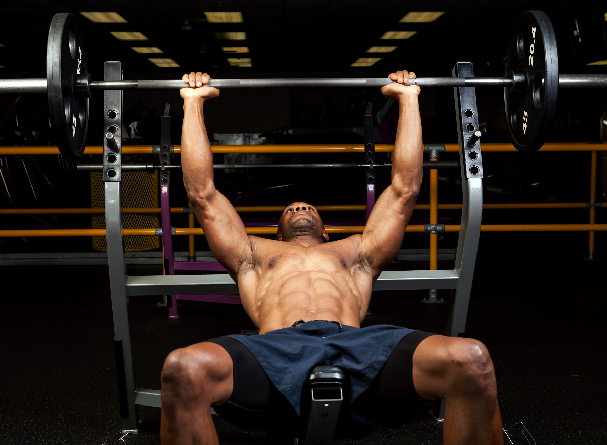 5 Powerful Strength Exercises for Men To Build a Steel Physique