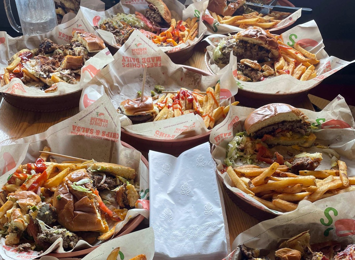 I Tried Every Burger at Chili's & There Was One Clear Winner