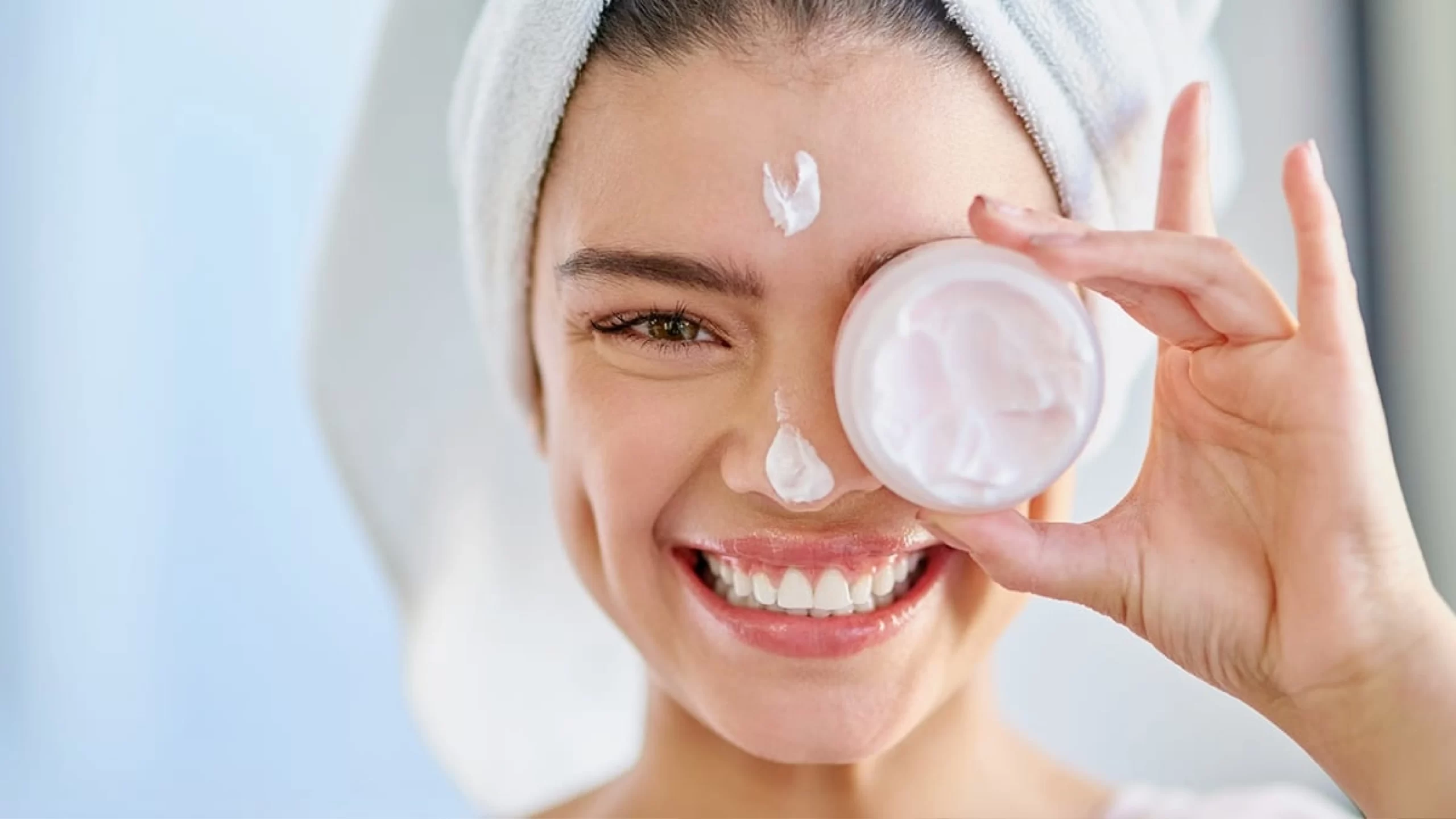Monsoon Skincare Tips: 3 Important Suggestions For Sensitive Skin