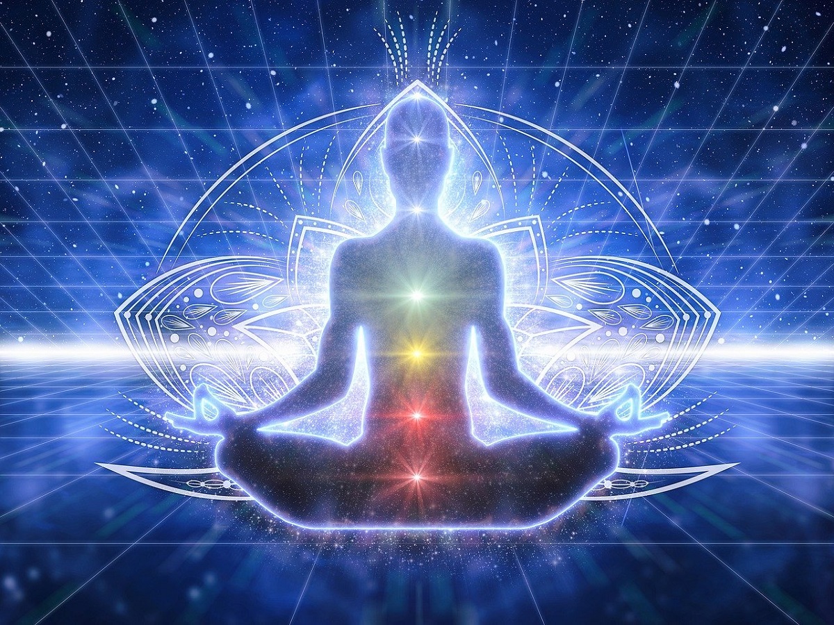 What Are Chakras: 4 Advantages Of Chakra Alignment