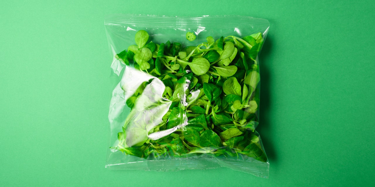 Are ‘Triple-Washed’ Bagged Greens Safe to Eat Without Rinsing Them?