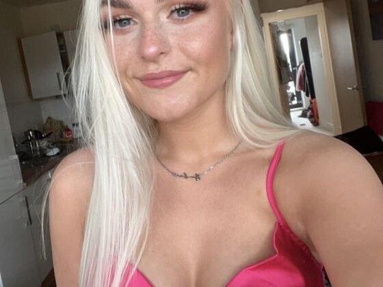 Amber Orr, from Ballymena in Northern Ireland, woke up with tummy pain and extreme nausea in March 2019 and assumed it was just due to heavy drinking with friends the night before
