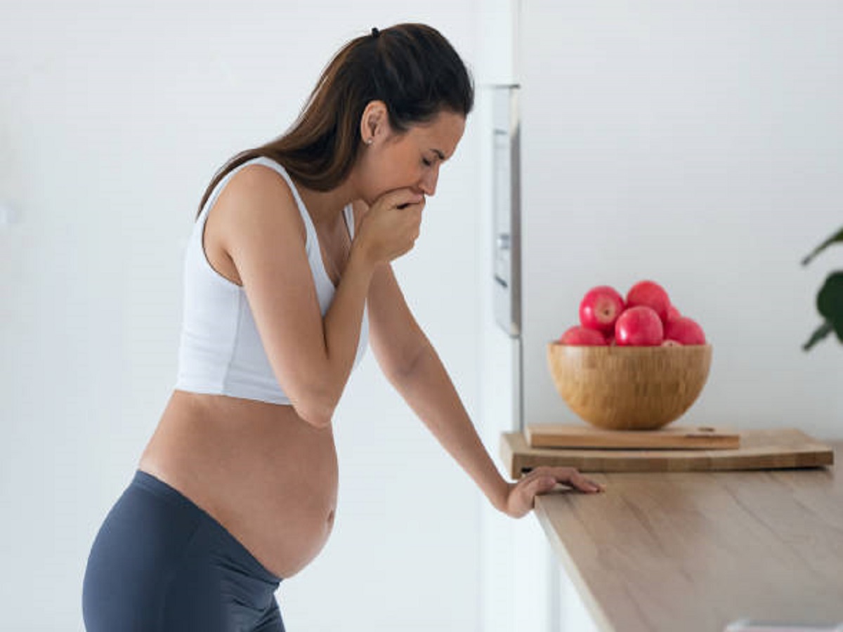 Managing Nausea During Pregnancy: 6 Tips To Help You Deal With It