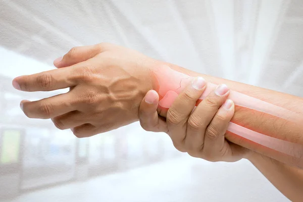 5 Effective Treatment Options for Arthritis-Induced Joint Pain | Stock Photo