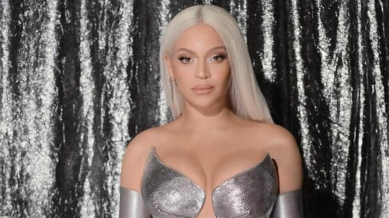 As Beyonce unveils paler than usual complexion...experts warn of the life-threatening effects of skin bleaching treatments, including coma and organ failure