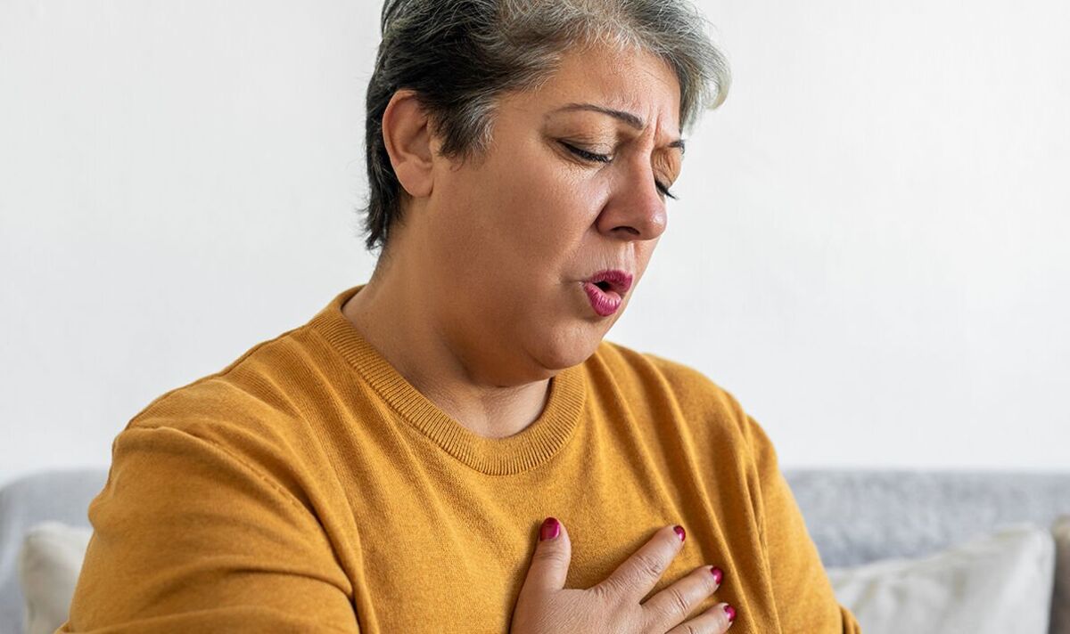 'I'm a cardiologist - here are the top five signs of heart failure'