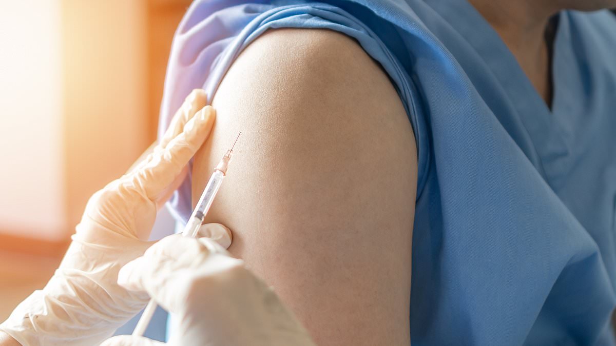 Doctor explains why parents should book their kids MMR vaccines NOW - here's how to check if your children are fully covered