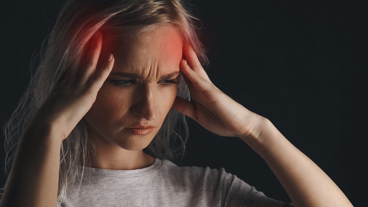 How a simple neck massage may help halt migraine pain