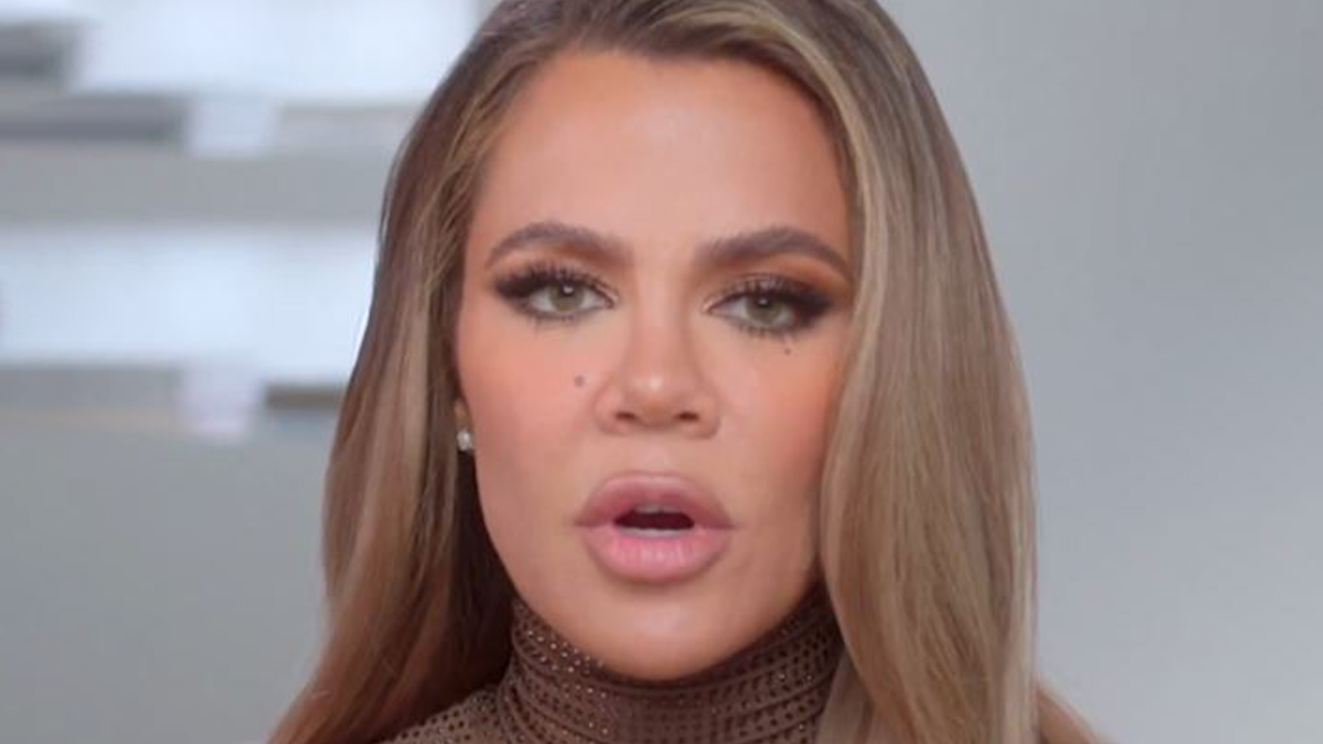 Khloe Kardashian critics rip star’s ‘delusional’ parenting after she shames working mothers for ‘coming home late’