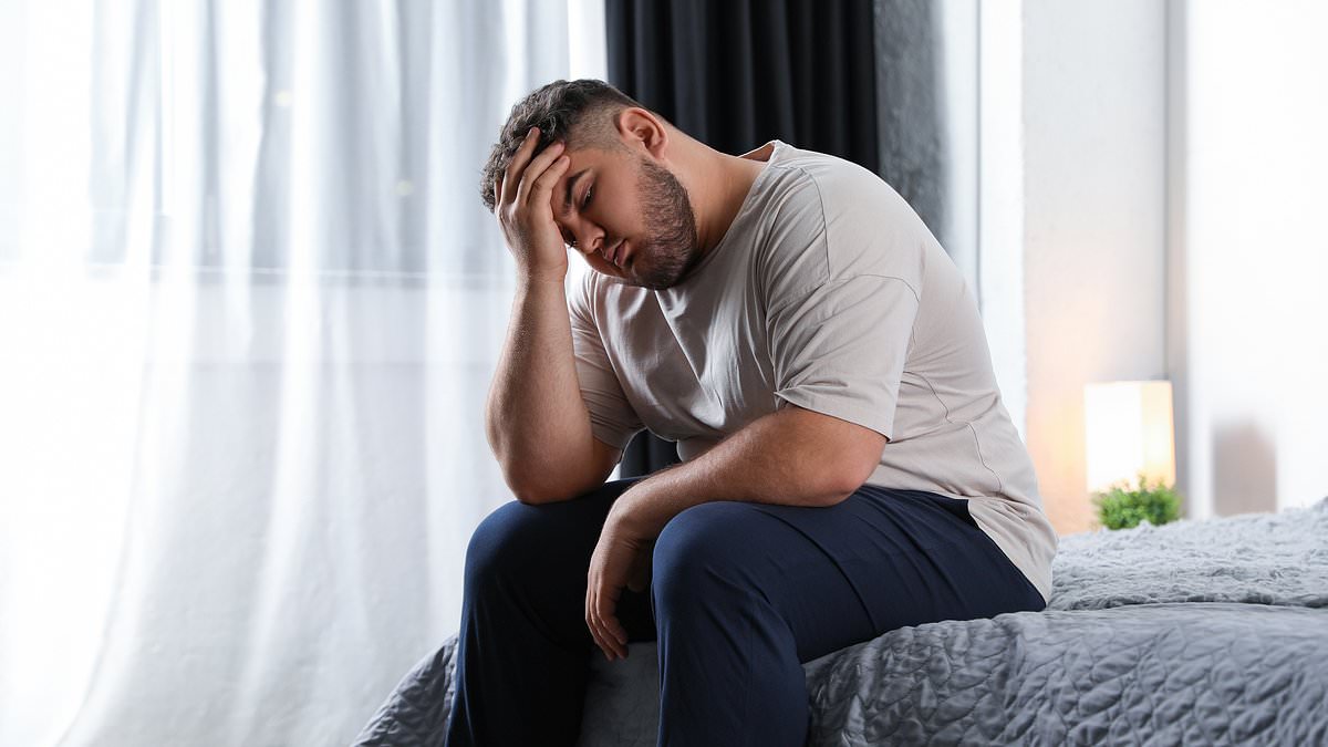 Study shows that feeling depressed can make you gain almost a pound in weight