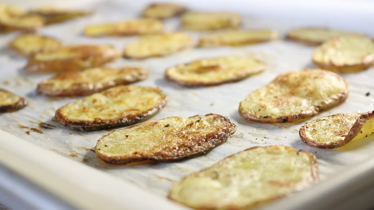 Why 'healthy' baked chips are no better for you than the regular, fried ones, according to dietitians