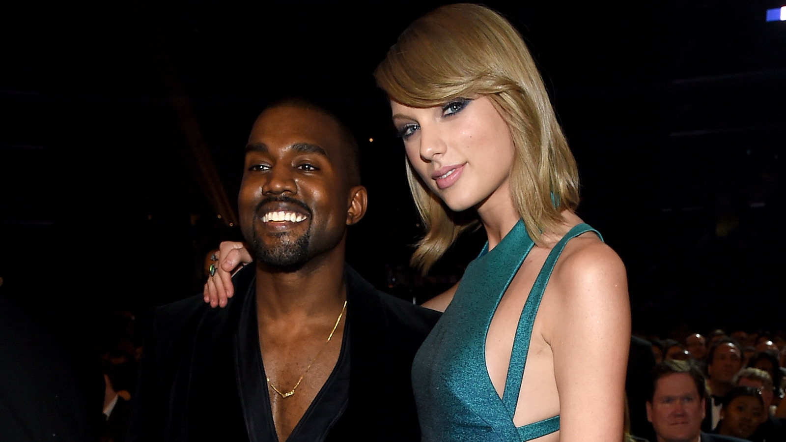 This Taylor Swift-Kanye West Super Bowl Rumor Has Us Cheering From The Sidelines