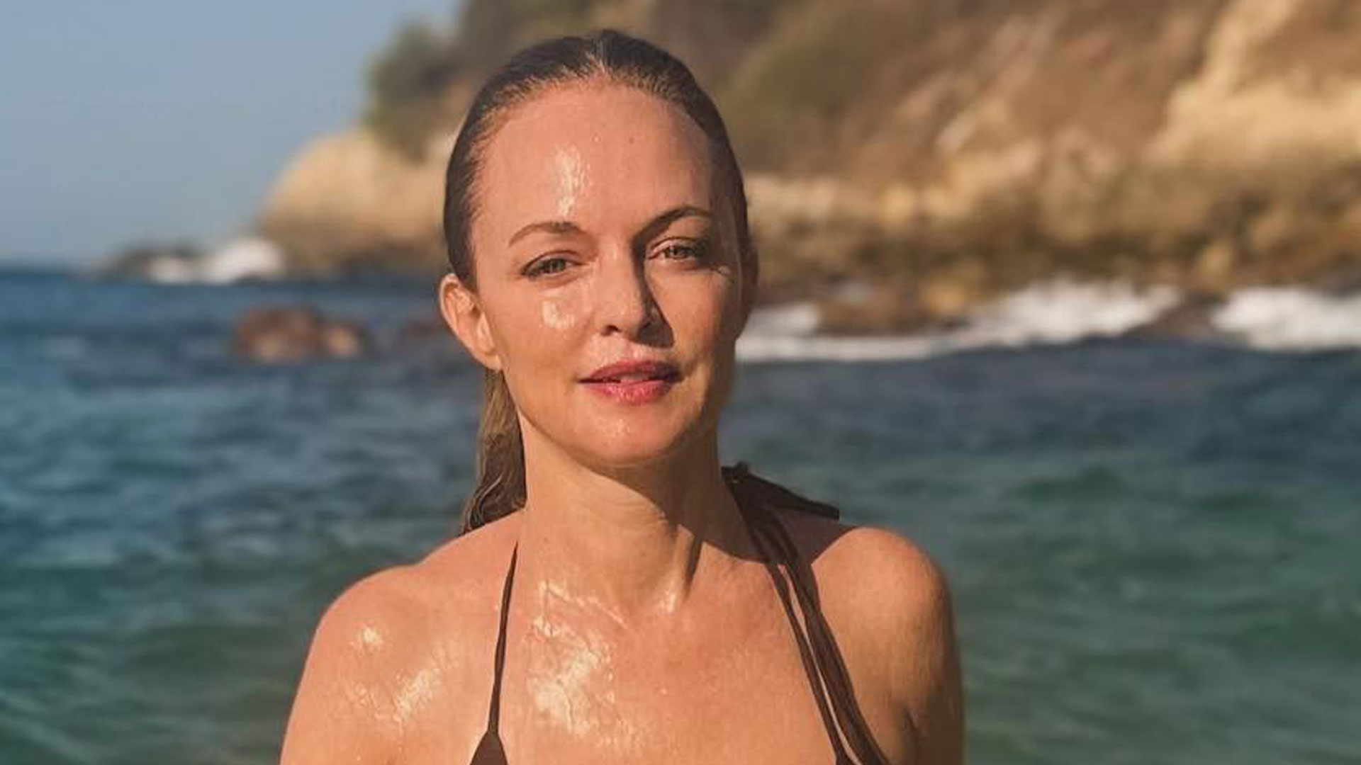 Heather Graham, 54, stuns in bikini photos from Mexican yoga retreat as fans gush ‘you do not age’