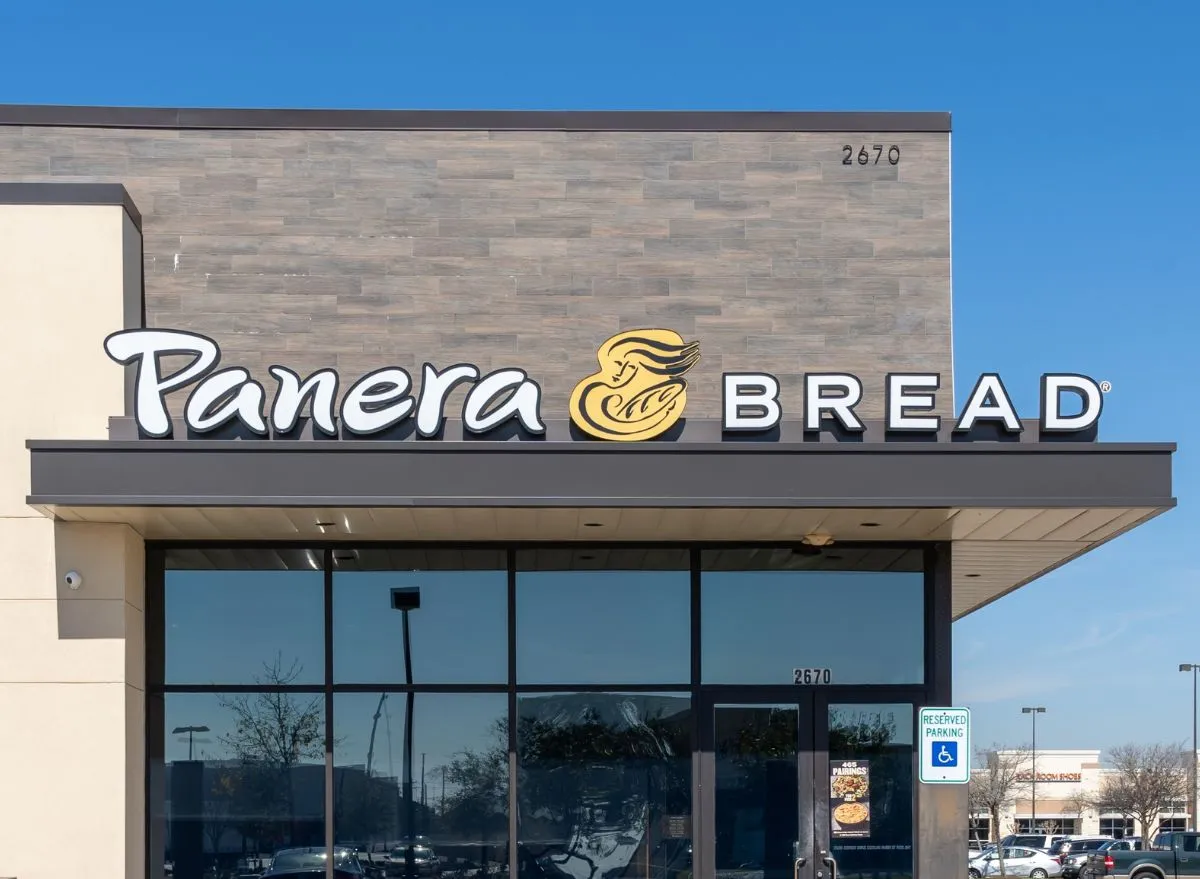 Panera Bread exterior