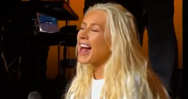 Christina Aguilera looks ‘unrecognizable’ after major weight loss as fans ask ‘what did she have done?’
