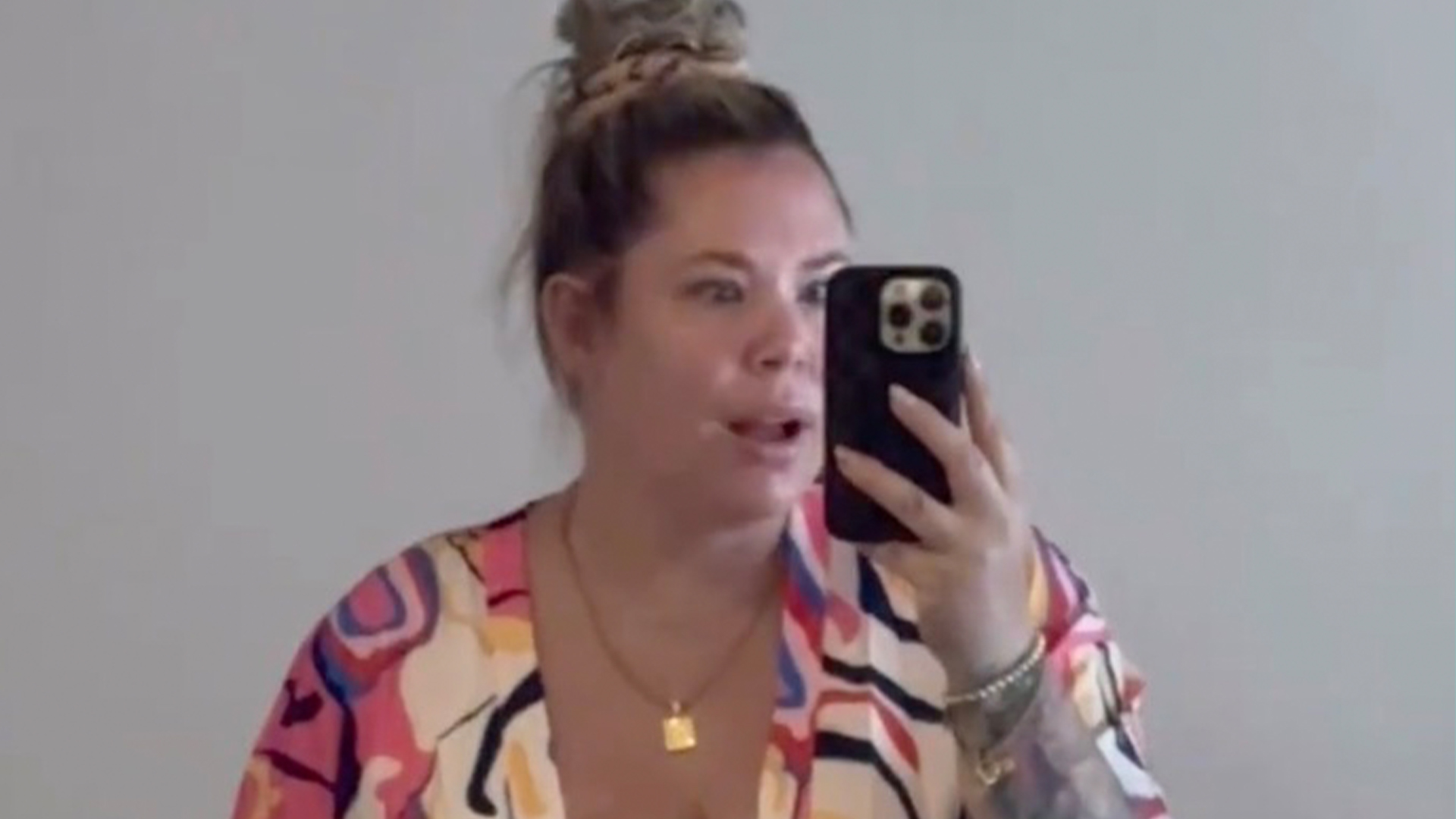 Teen Mom Kailyn Lowry puts real stomach on display in shorts and bikini top after star shuts down plastic surgery rumors