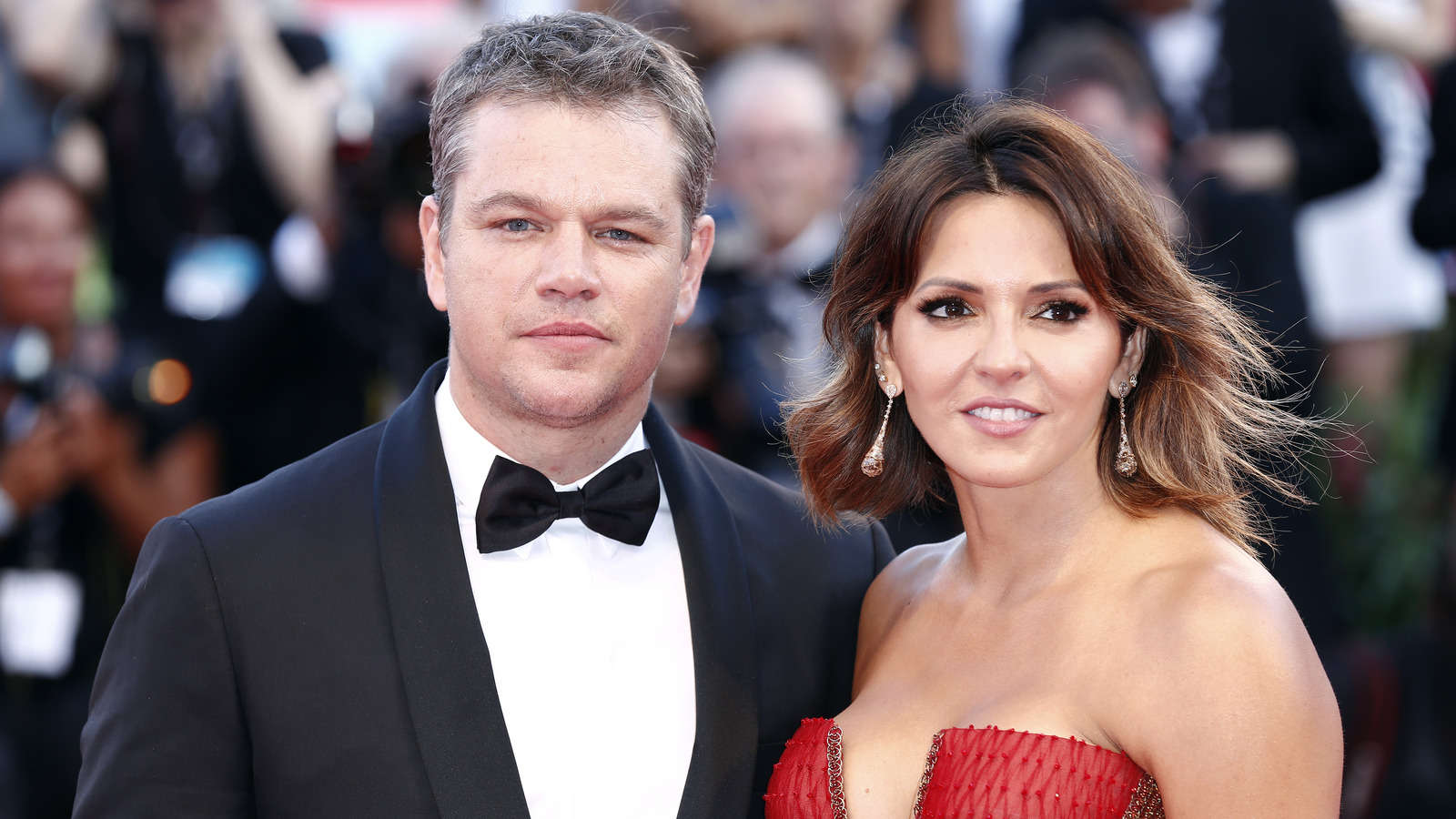 Body Language Expert Breaks Down Matt Damon's Relationship With His Wife For Us