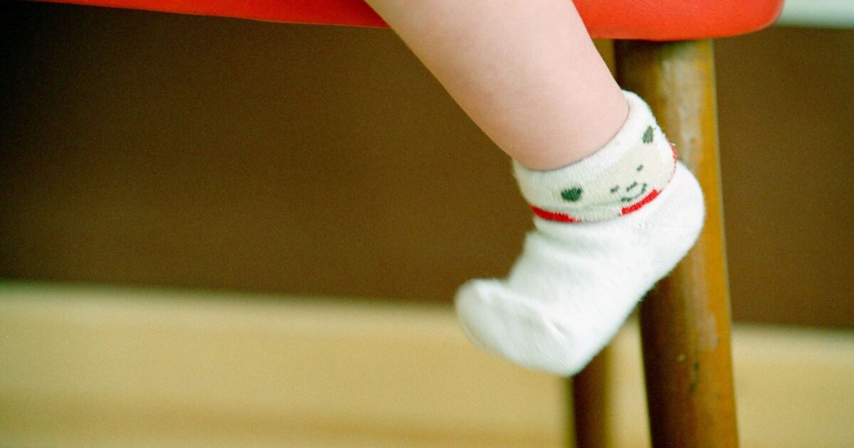 Doctor slams bizarre health craze of mums putting potatoes in babies' socks