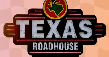 Texas Roadhouse sign