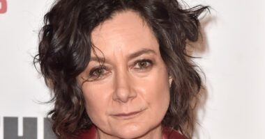 Here's What Sara Gilbert Looks Like Without Makeup