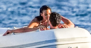 Leonardo DiCaprio’s girlfriend Vittoria Ceretti makes out with Theo James in tiny white bikini for commercial in Italy
