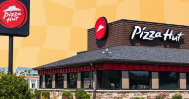 The Best Pizza Hut Order for Weight Loss