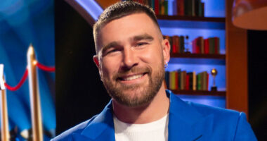 Are You Smarter Than A Celebrity? ex-host Jeff Foxworthy’s friends ‘feel it’s unfair’ for Travis Kelce to take over show