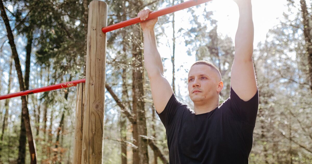 Expert says to do this one exercise if you have back pain and sit at a desk all day