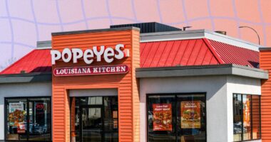 Popeyes storefront