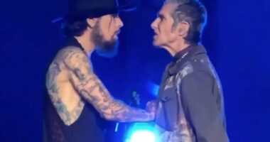 Jane’s Addiction entire tour CANCELLED after frontman punched guitarist Dave Navarro on stage