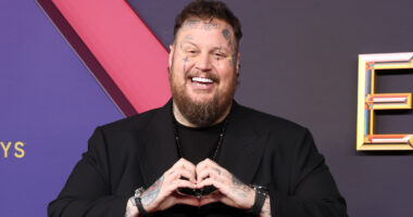 Jelly Roll's Solo Appearance At 2024 Emmys Has Us Starting To Worry About Bunnie Xo