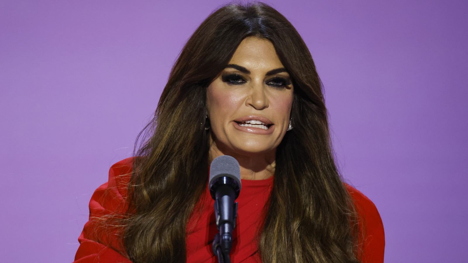 Kimberly Guilfoyle's Cringeworthy Begs For Applause During Speech Have Everyone Calling Her Out