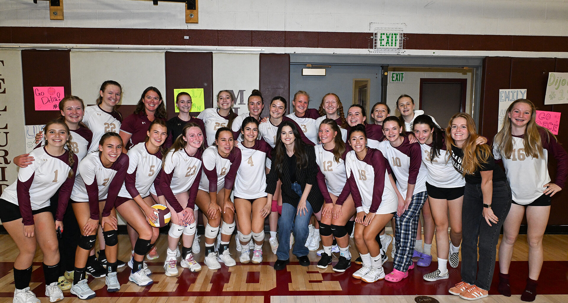 Selena Gomez surprises Telluride high school after volleyball team begged star to sing National Anthem at their game