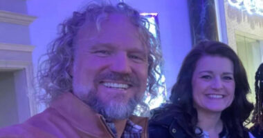 Sister Wives’ Kody & Robyn Brown to sell $1.6m mansion because they can ‘no longer afford it’ after family ‘fell apart’