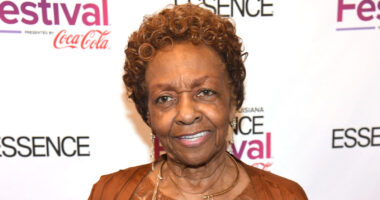 Cissy Houston, Whitney Houston's Mother, Dead At 91