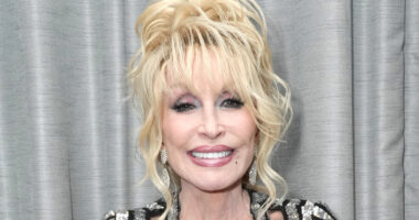 How Dolly Parton Really Feels About Not Having Kids Of Her Own