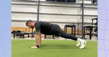 How to Do a Perfect Plank for Core Strength & Stability