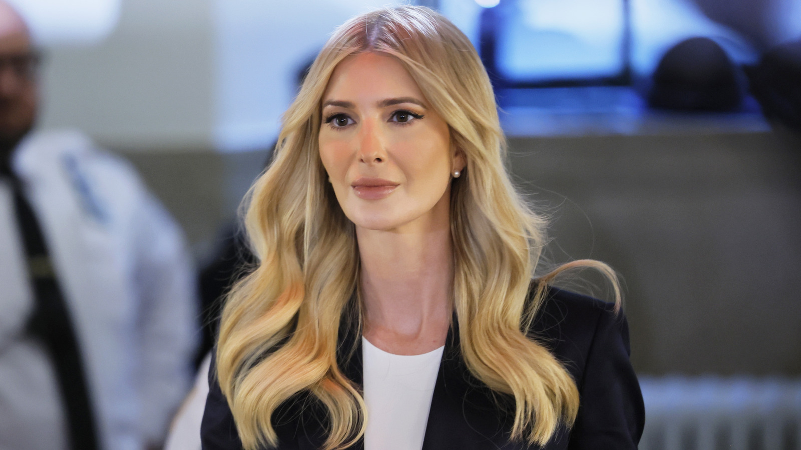 Ivanka Trump Puts Her Killer Abs On Full Display In Skin-Tight Workout Set