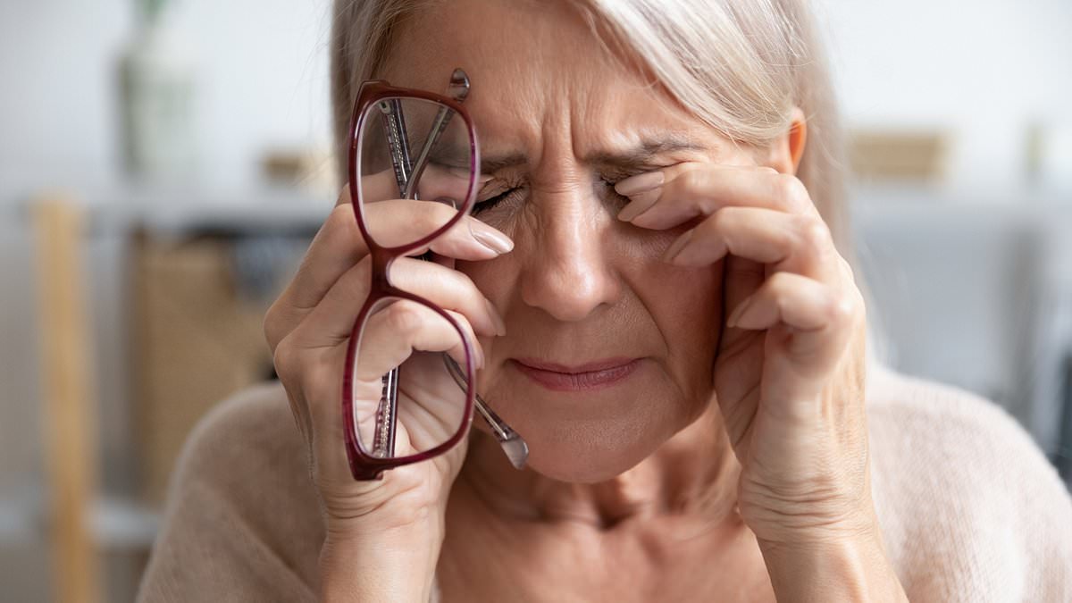 Number of people living with sight loss in Britain could rise by more than a quarter in just over a decade, charity warns