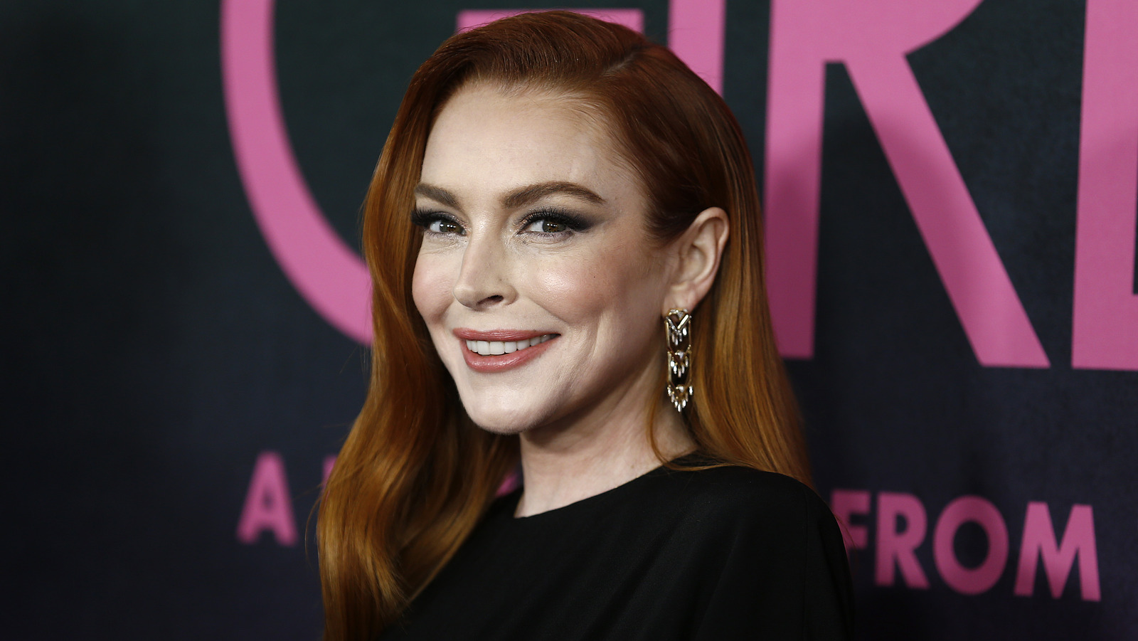 Plastic Surgeon Has A Spicy Take On The Lindsay Lohan Cosmetic Surgery Gossip