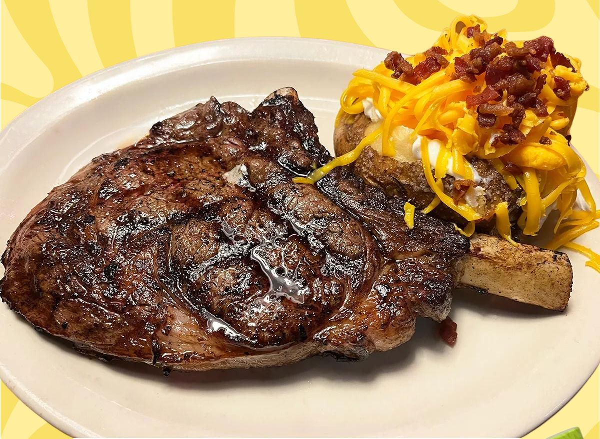 Texas Roadhouse vs. LongHorn Steakhouse: Which Serves the Best Bone-In Ribeye?