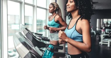 woman treadmill workout, concept of 12-3-30 workout