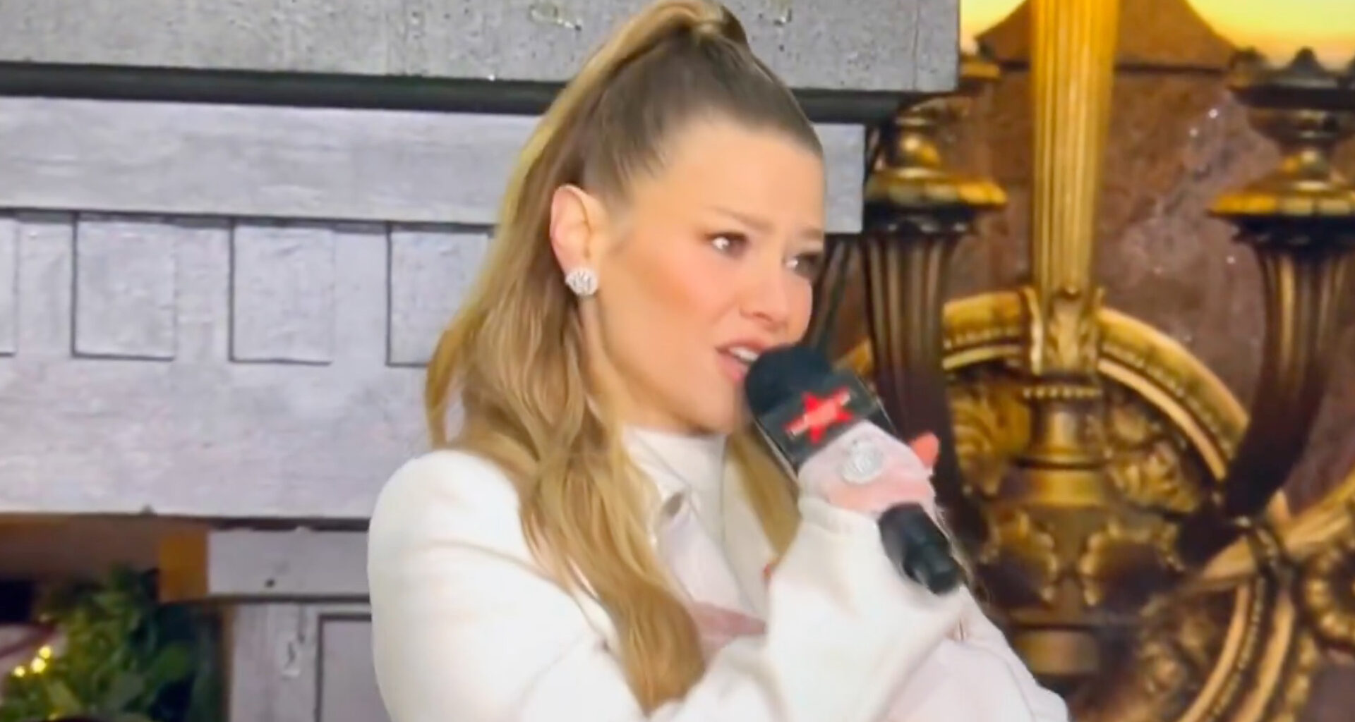 Ariana Madix called out for ‘lip syncing’ during Thanksgiving Day Parade performance as viewers say it’s ‘not her forte’