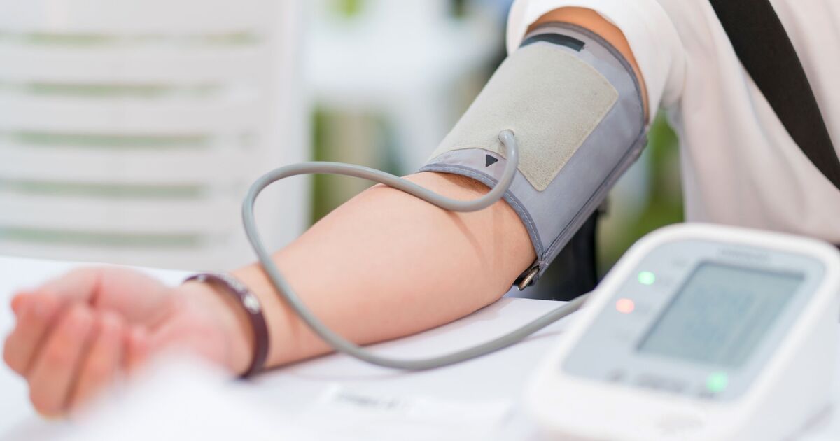 Follow cardiac nurse's simple steps to measure high blood pressure more accurately