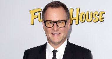 Full House star Dave Coulier reveals ‘very aggressive’ stage 3 cancer diagnosis but insists he’s ‘going to be strong’