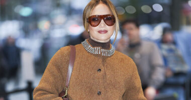 J.Lo Ramps Up Her Scandalous Style As Sources Say Ben Affleck Is Ready To Mingle